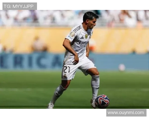 青春风暴来袭阿斯报道皇马首发平均年龄仅25岁将回购帕斯与切马