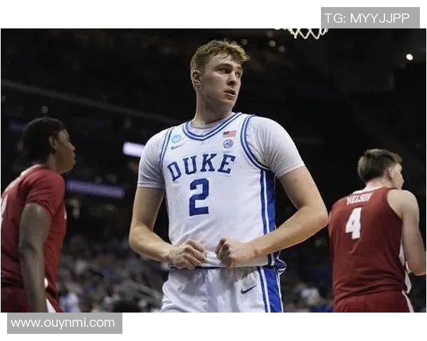 杜克队连续两年迎来全美第三球员名字相同均为卡梅隆的奇妙巧合