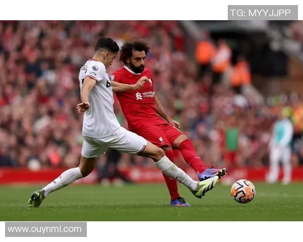 詹俊分析曼联逆转水晶宫比赛表现中场和边路引援仍显迫切需求 詹俊分析曼联逆转水晶宫比赛表现中场和边路引援仍显迫切需求