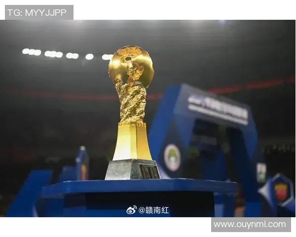 海港申花再度对决争冠之路海港领先两分悬念迭起期待最后一轮决战 海港申花再度对决争冠之路海港领先两分悬念迭起期待最后一轮决战