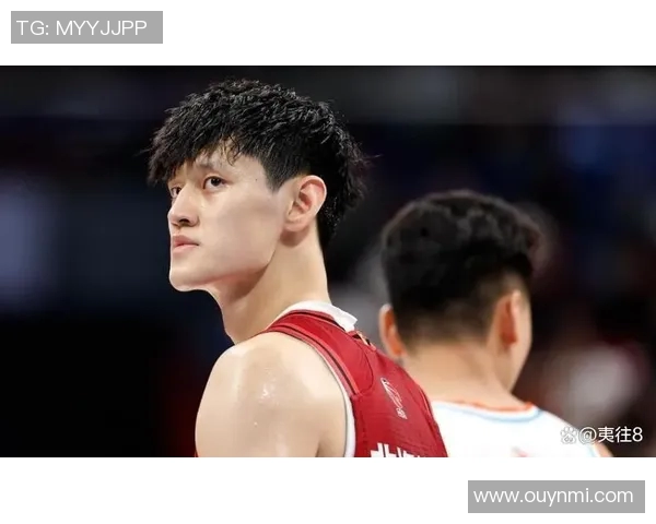 向勇敢追梦的曾凡博致敬共同期待他未来的选择与发展 向勇敢追梦的曾凡博致敬共同期待他未来的选择与发展