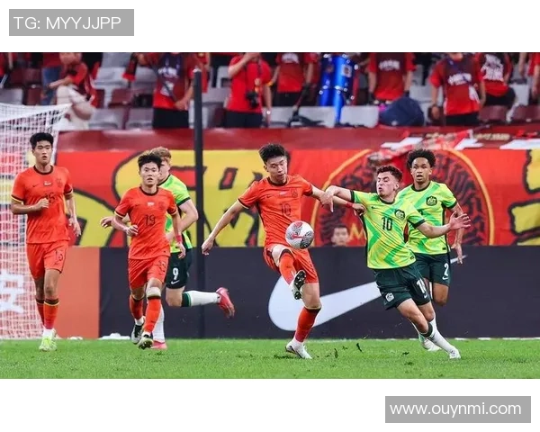 U22国足角球失利遭反击无奈战术犯规主裁判未出示黄牌解析