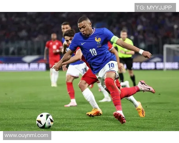 德尚透露姆巴佩脚踝炎症未愈已归皇马谢尔基仍需提升空间