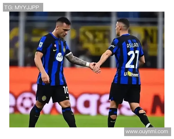 国米冬窗计划通过租借补强右边路应对邓弗里斯伤情恢复缓慢问题